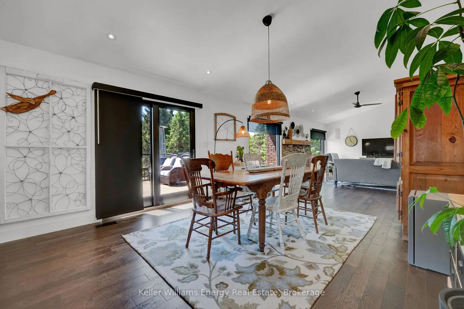 7814 Richardsons Road photo 4
