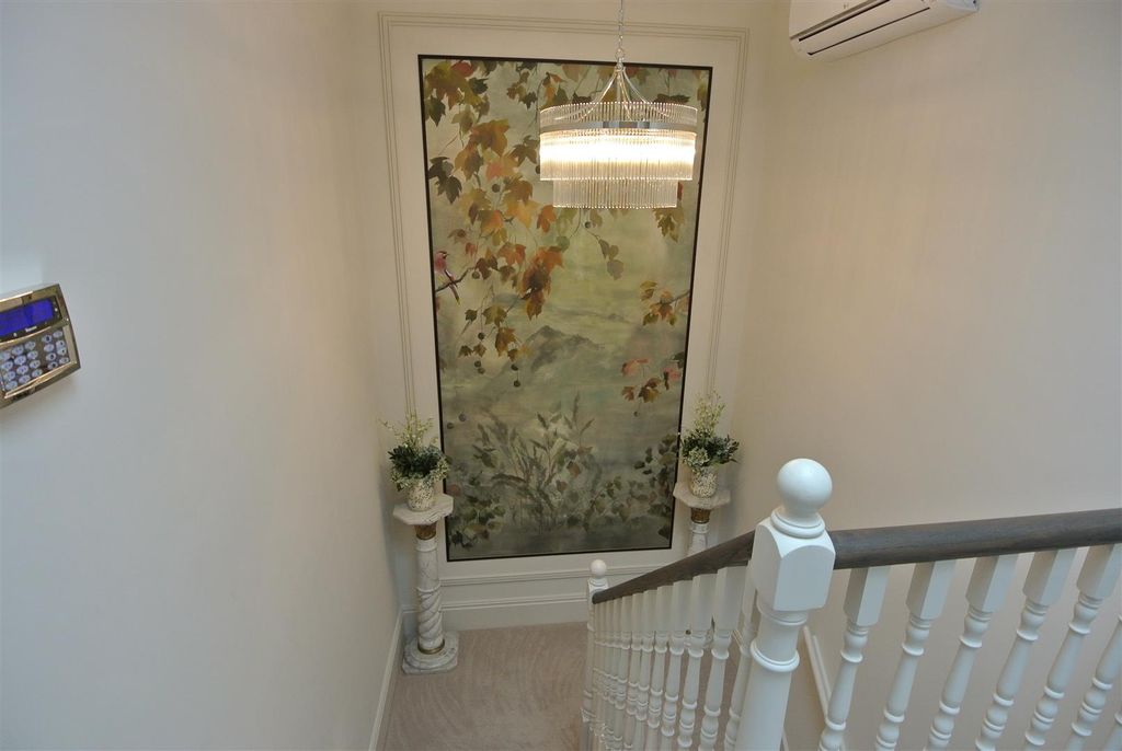 Additional image 24 of 4 bed property for saleNorthcroft Road, Englefield Green, Egham TW20
