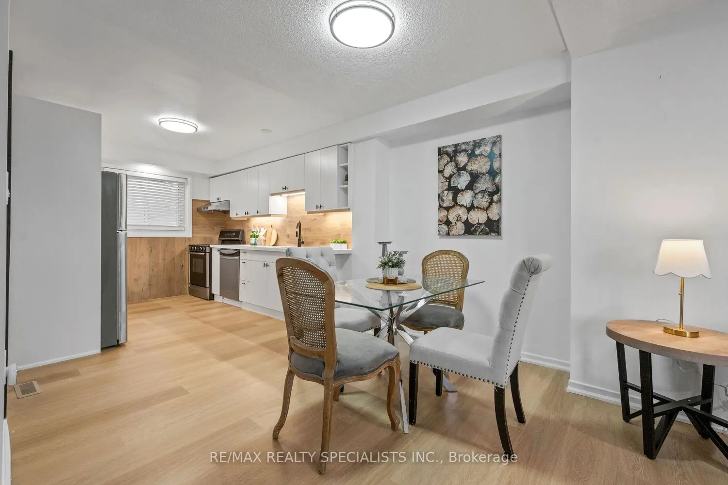 Additional image 5 of 400 Mississauga Valley Boulevard 7