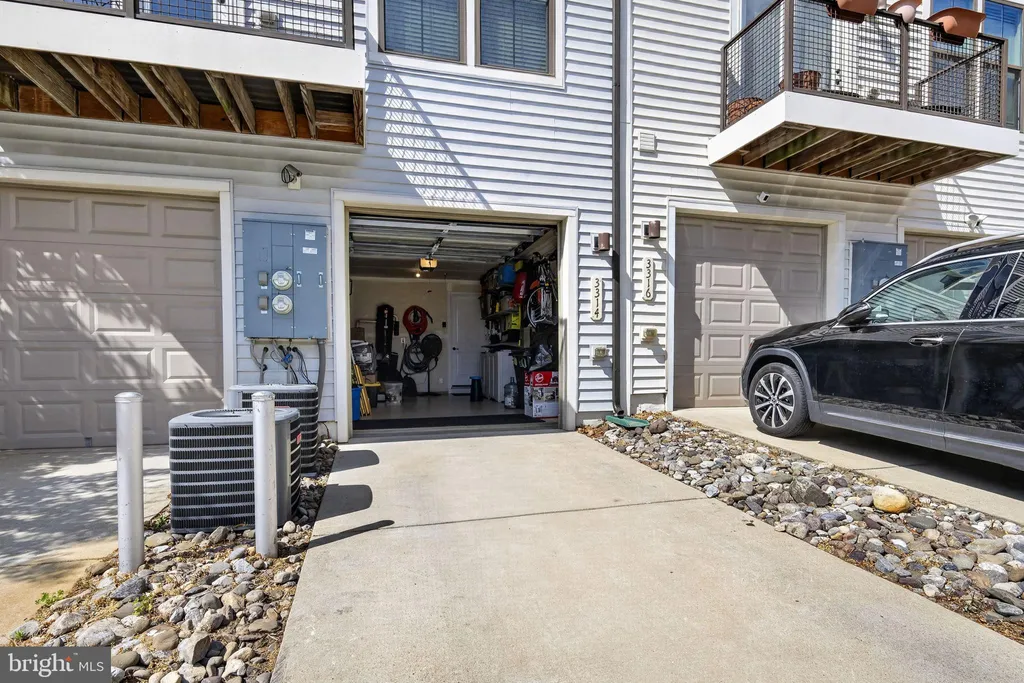 3314 Tribune Court Unit H, Hyattsville, MD 20782