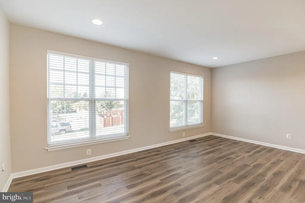Additional image 5 of 9240 Cascade Falls Drive, Bristow, VA 20136
