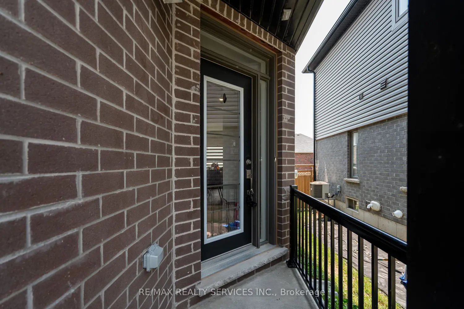 7 Baker Lane photo 2