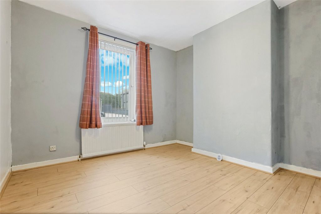 Additional image 9 of 2 bed flat for saleBannockburn Road, Stirling, Stirlingshire FK7