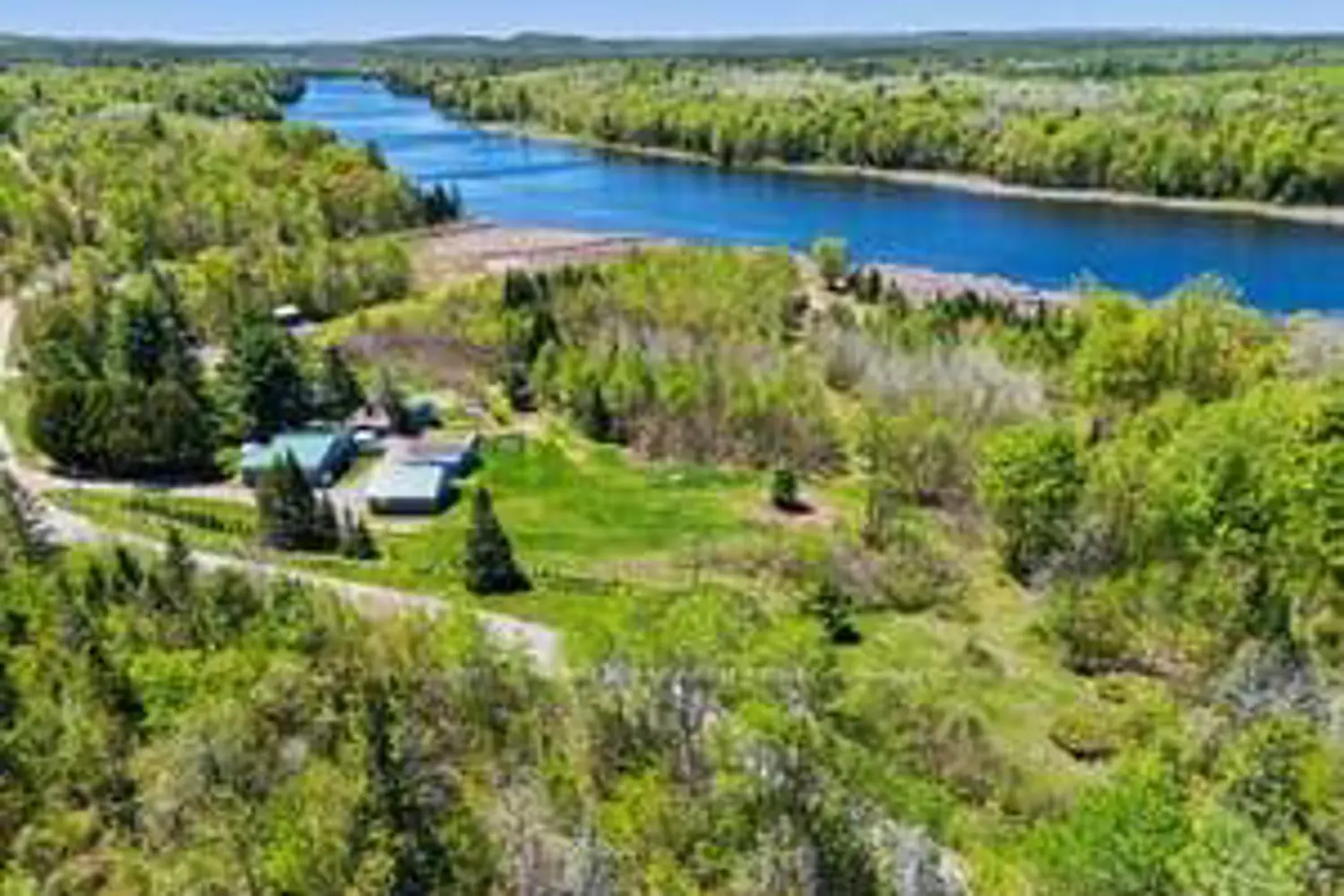 659 Stones Lake Road photo 5