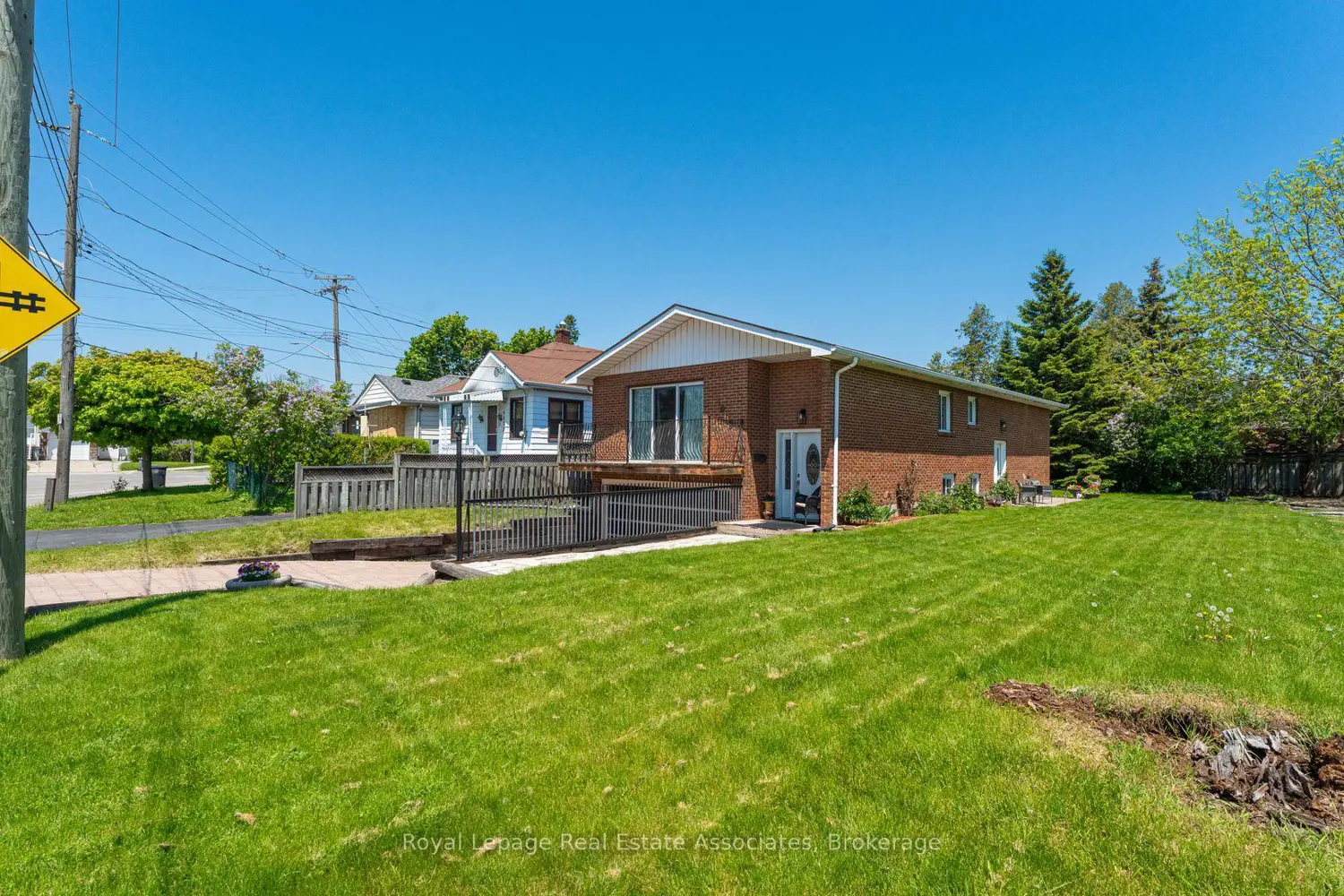Additional image 16 of 1069 Alexandra Avenue