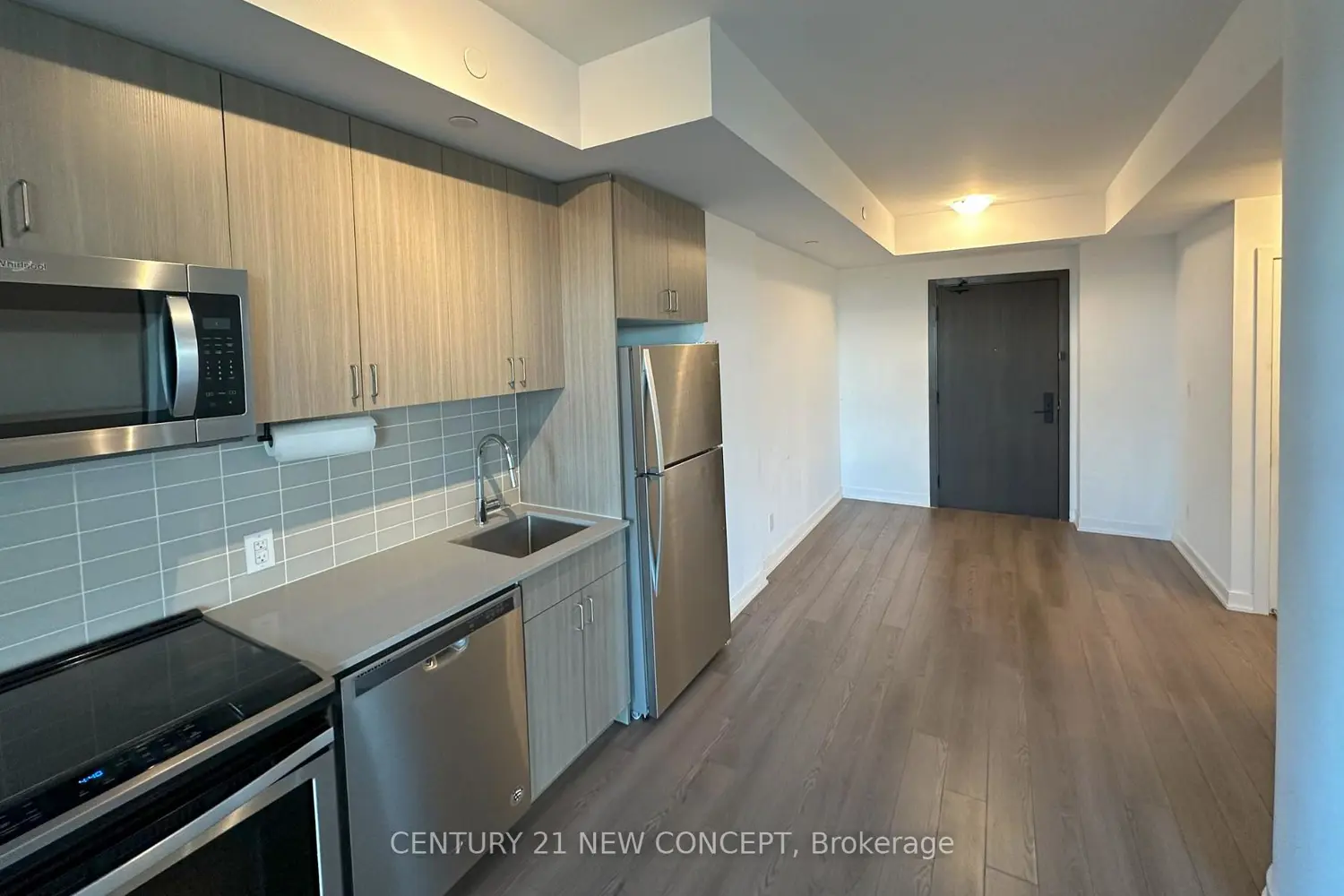 Additional image 7 of 2799 Kingston Road 821