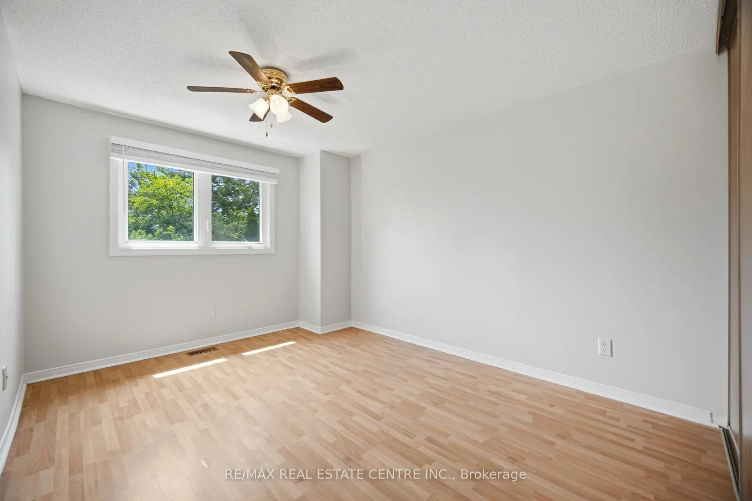Additional image 11 of 3550 Copernicus Drive