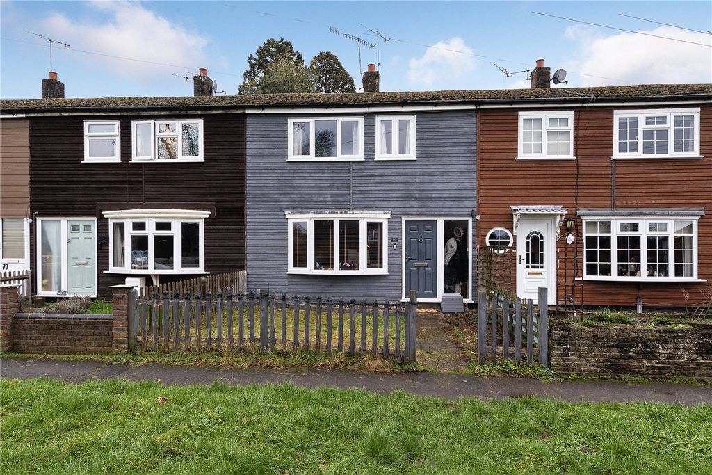 3 bed terraced house for saleCrouch House Road, Edenbridge, Kent TN8