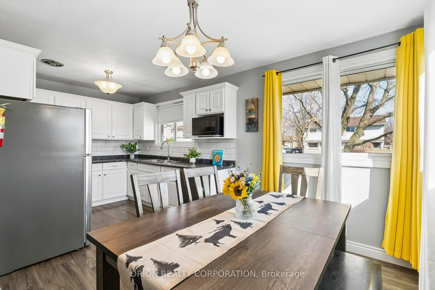 Additional image 2 of 1014B Vanier Avenue