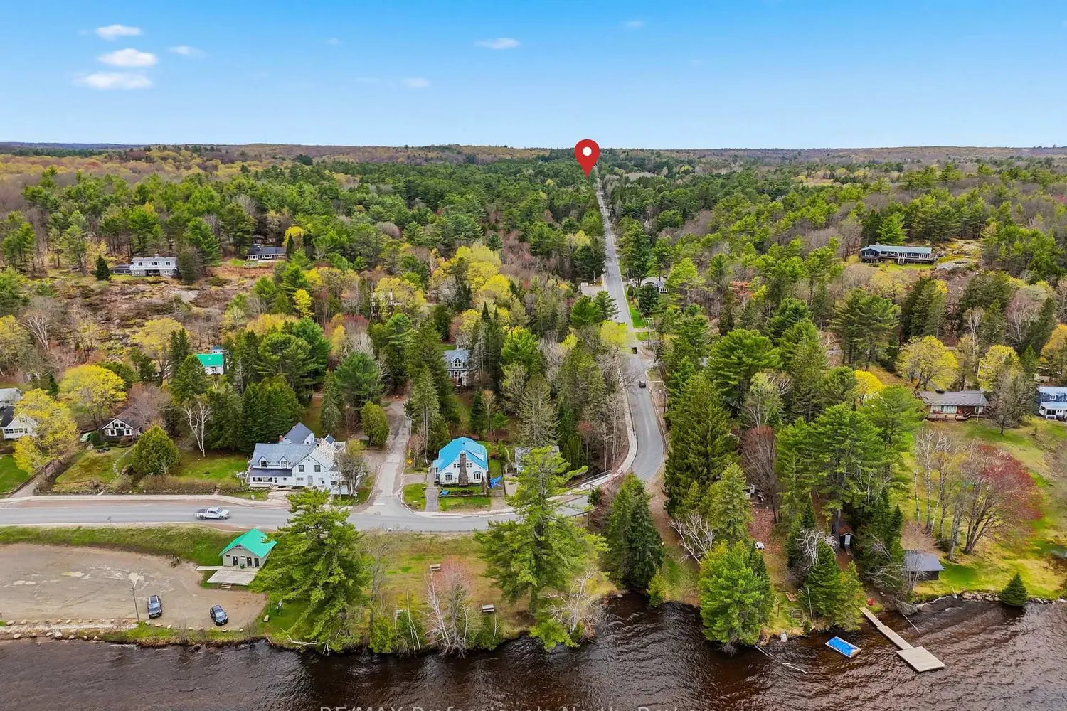 185 Muskoka 10 Road photo 2