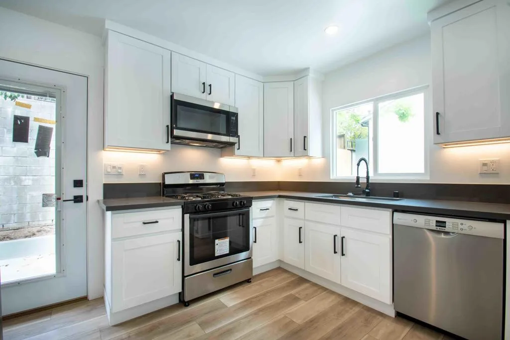 Additional image 15 of 2276 Ewing Street, Los Angeles, CA 90039