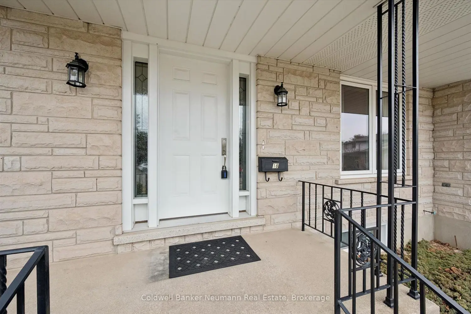 18 Carmine Place