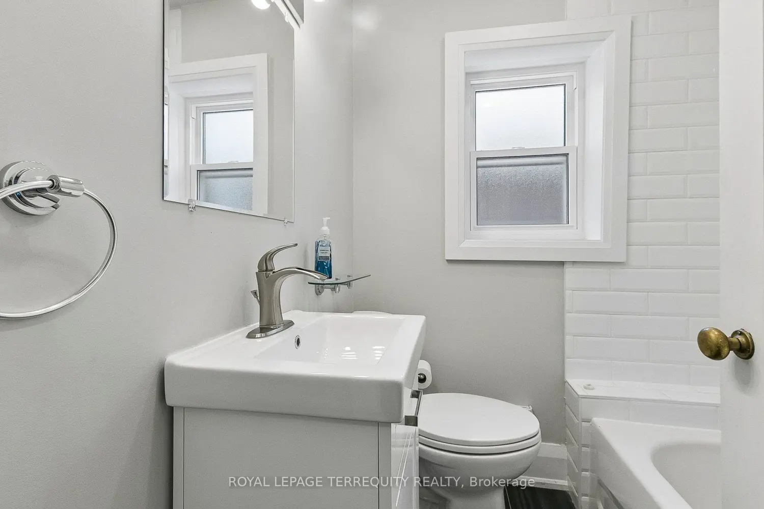 Additional image 13 of 407 Annette Street