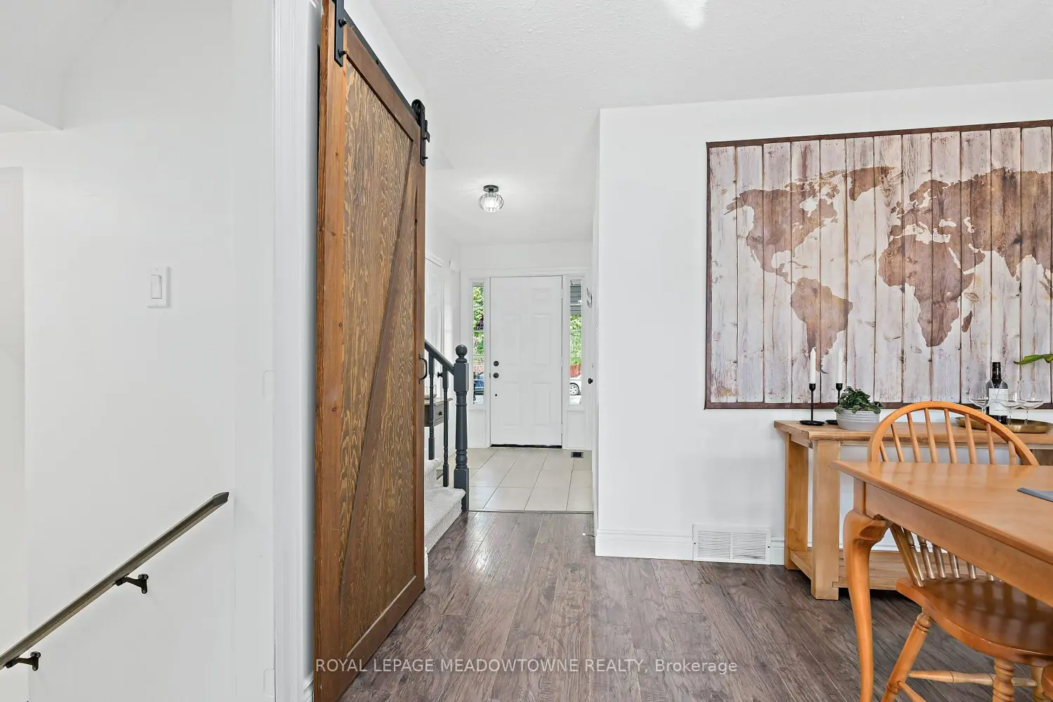 92 Chesterton Lane photo 4