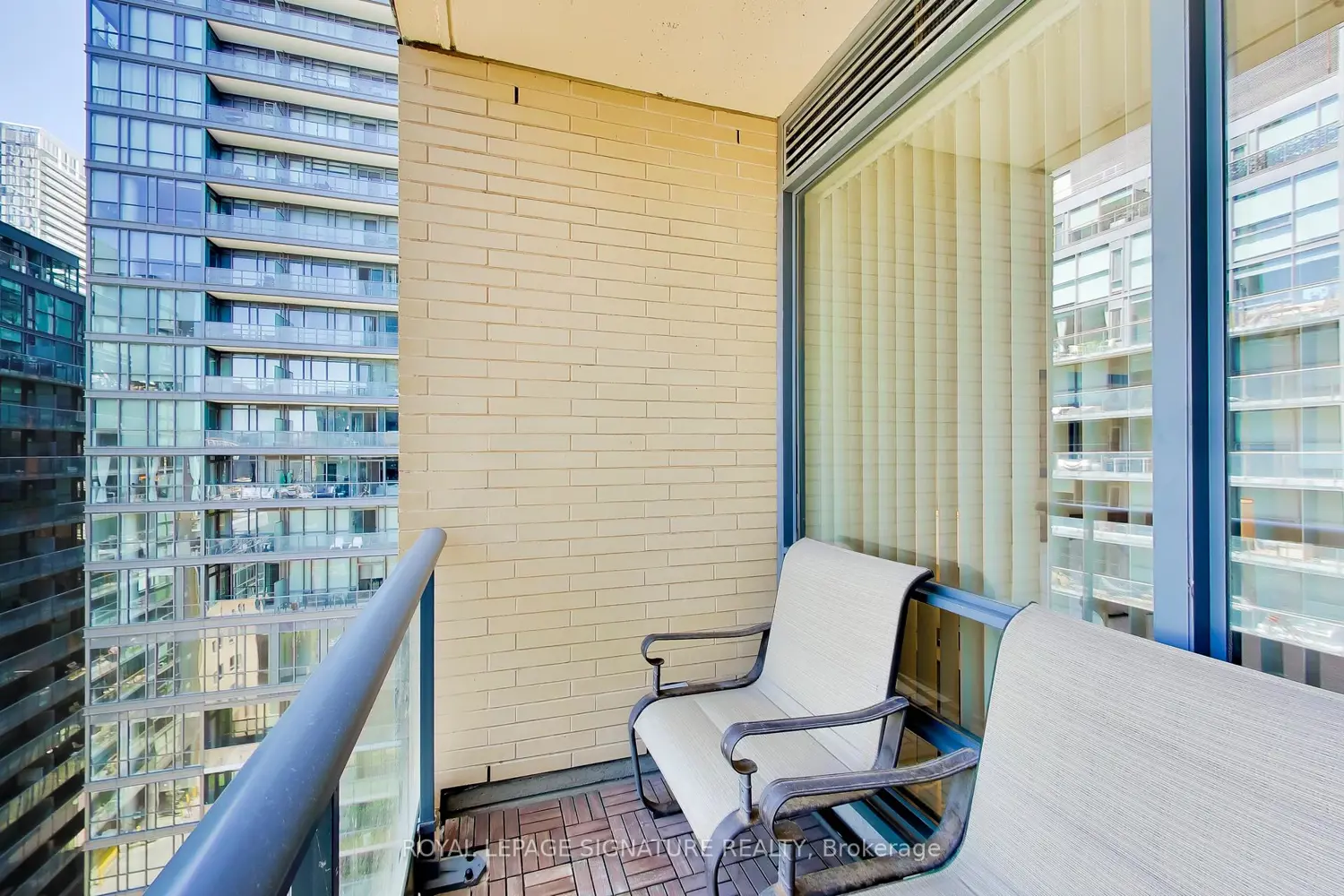 Additional image 8 of 438 King Street 1219