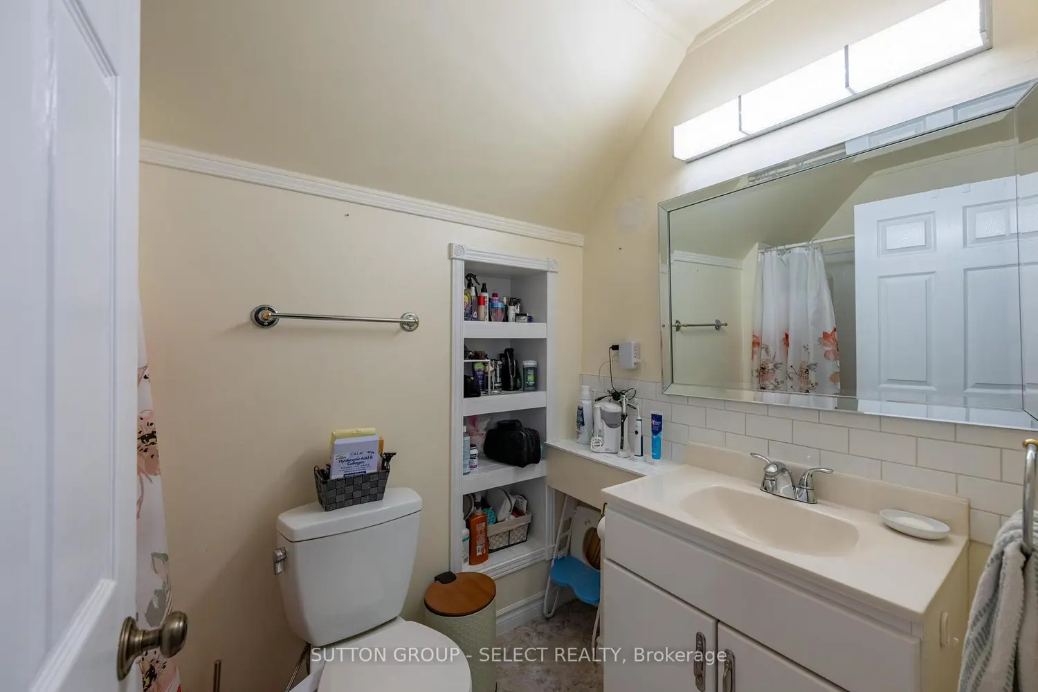 Additional image 9 of 1129 Sunningdale Road