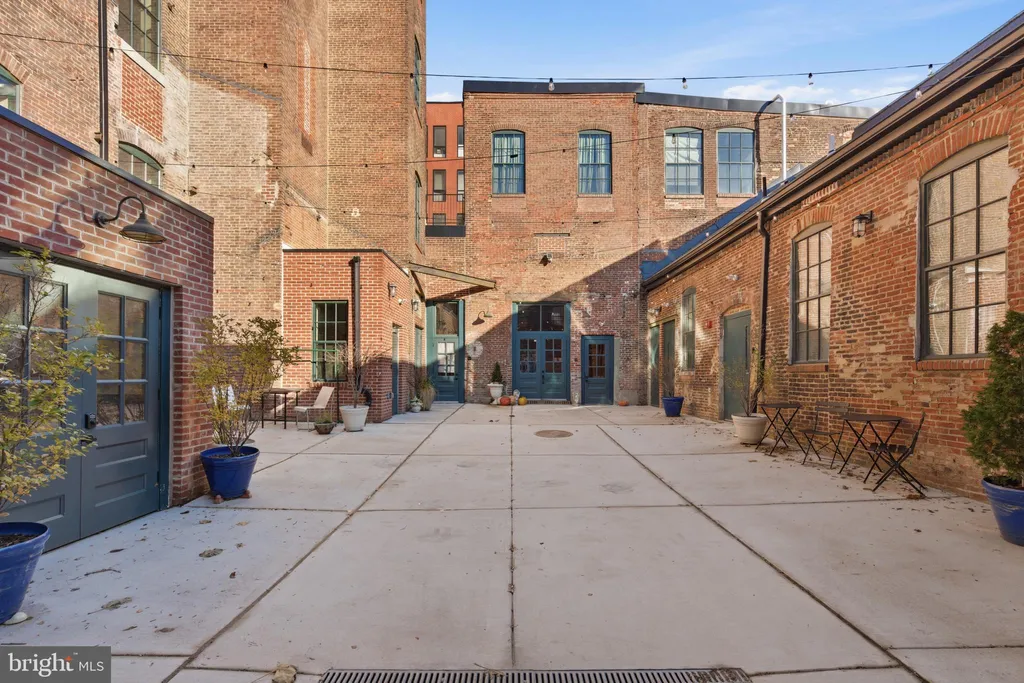 1801 N Howard Street Unit 205, Philadelphia, PA 19122