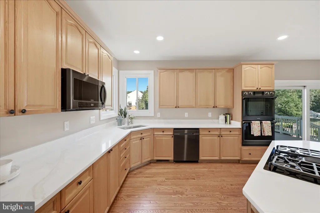 Additional image 21 of 301 Shiloh Place SE, Leesburg, VA 20175