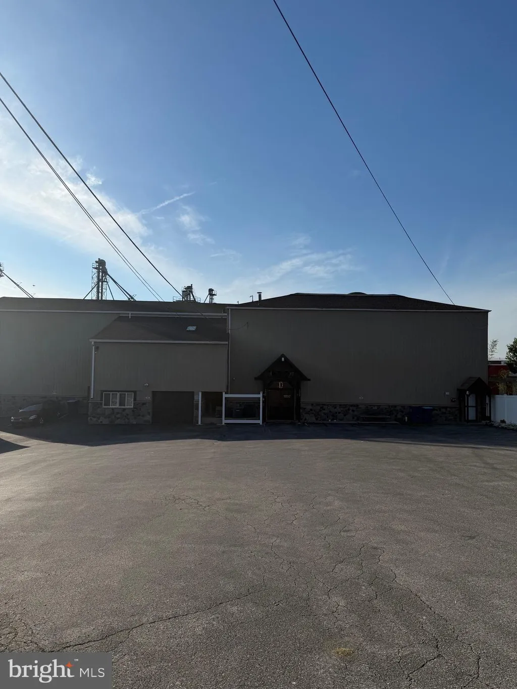 Additional image 2 of 1569 W King Street, York, PA 17404