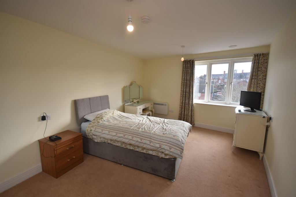 Additional image 6 of 2 bed flat for saleMill Street, Whitchurch SY13