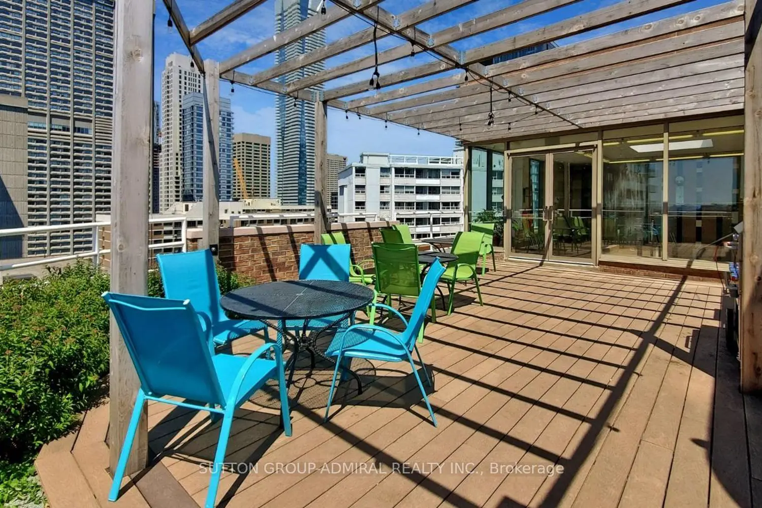 Additional image 19 of 1055 Bay Street 716