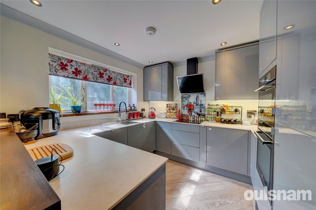 Additional image 2 of 4 bed detached house for saleBarns Croft Way, Droitwich, Worcestershire WR9