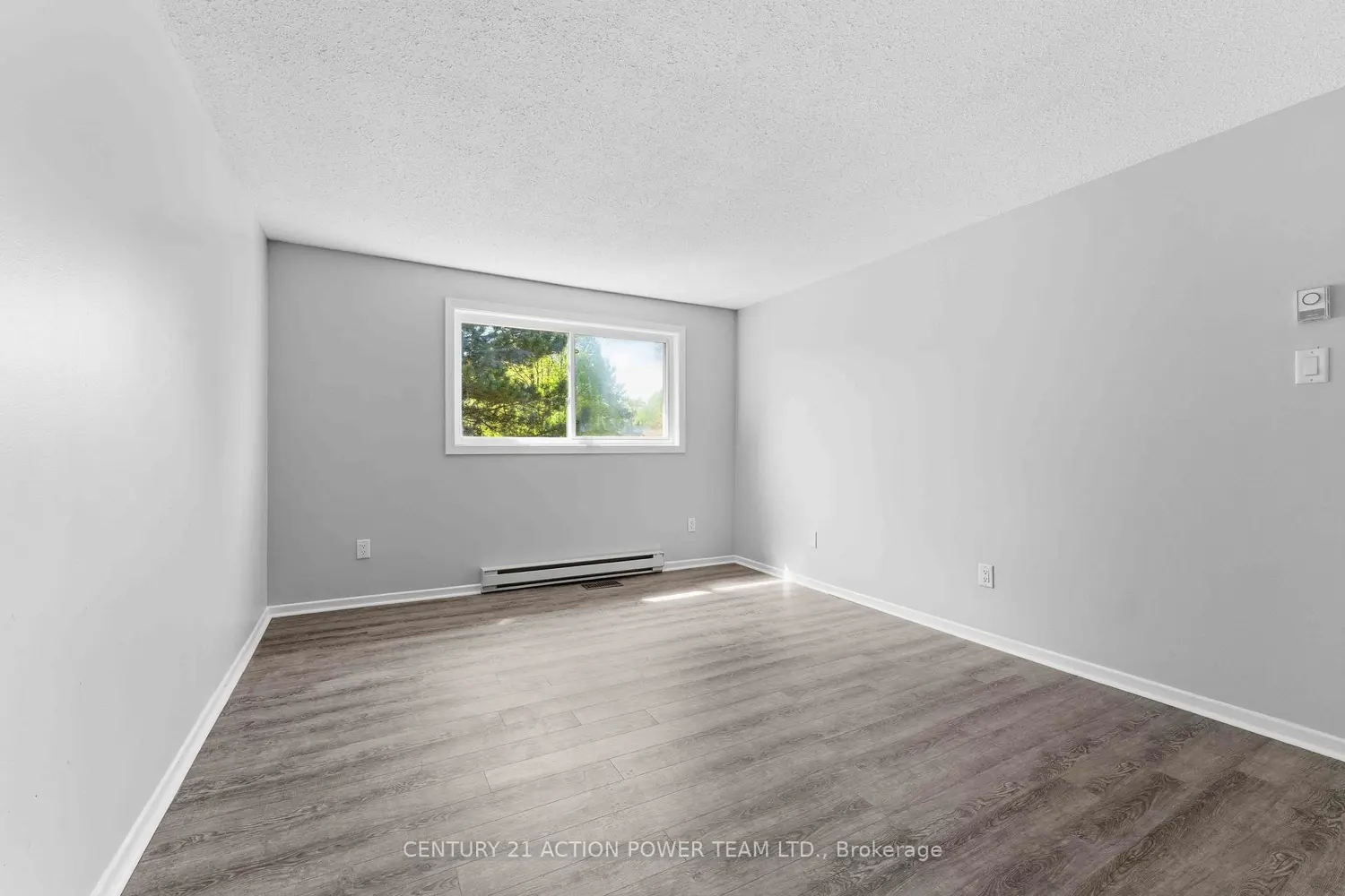 Additional image 15 of 17 Sonnet Crescent B