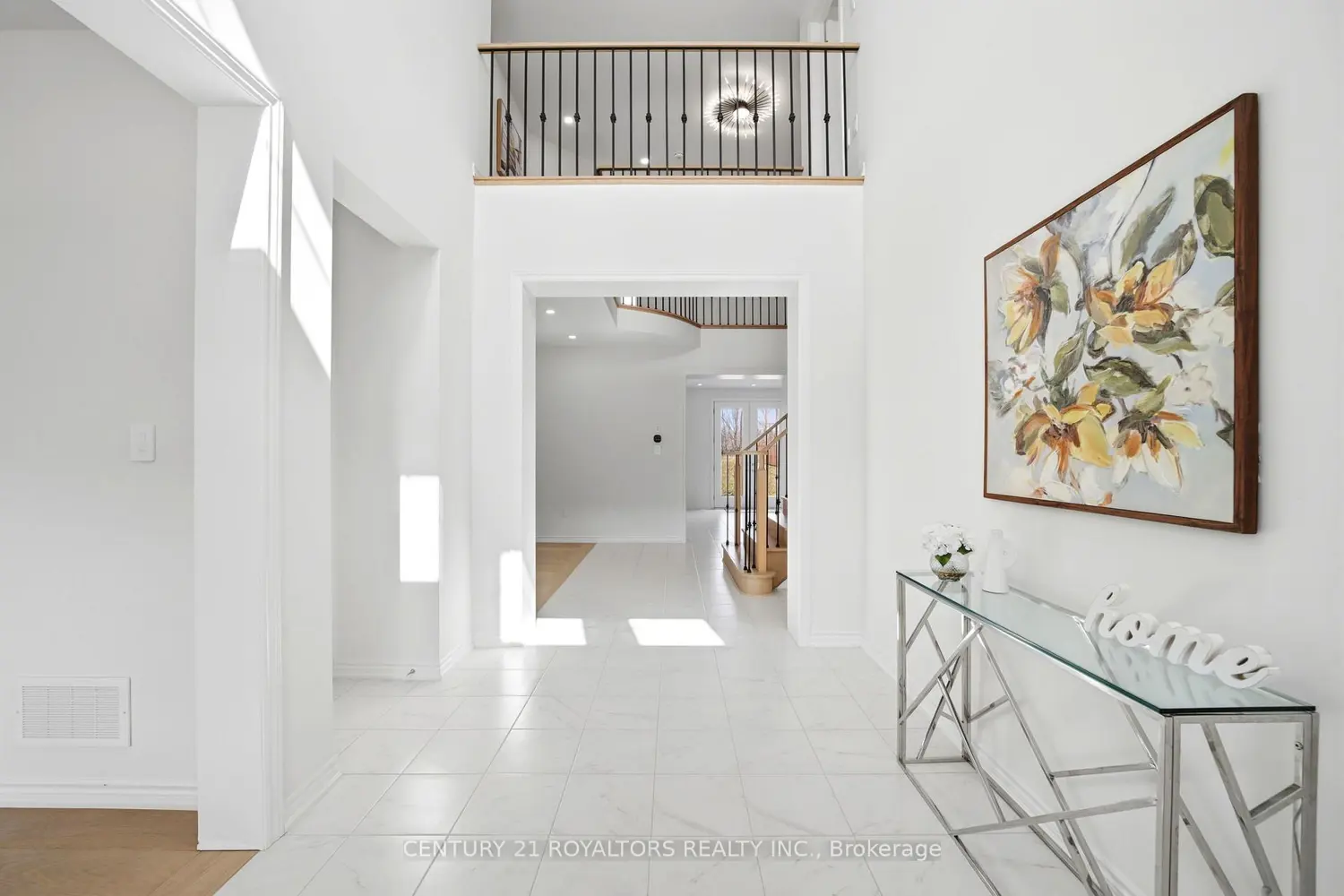 107 Rugman Crescent photo 5