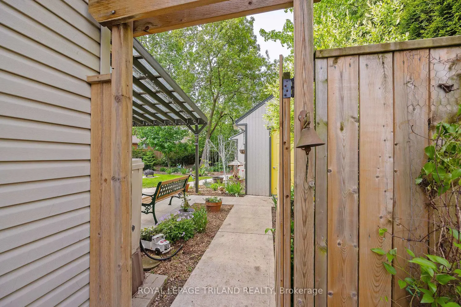 Additional image 7 of 557 Inverness Avenue