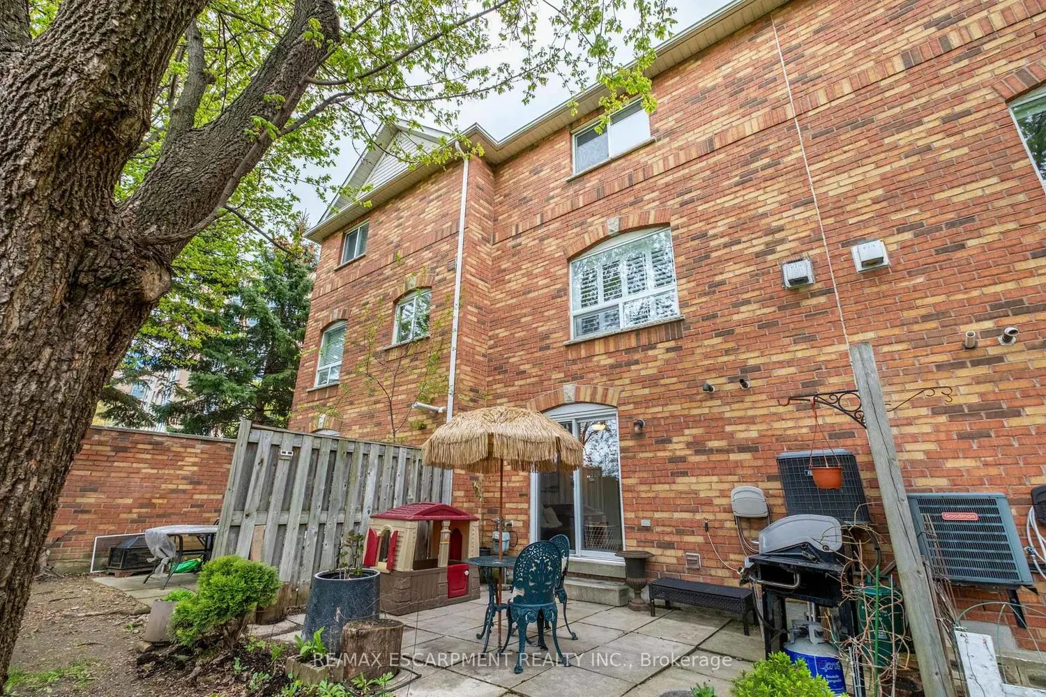 Additional image 15 of 80 Acorn Place 2