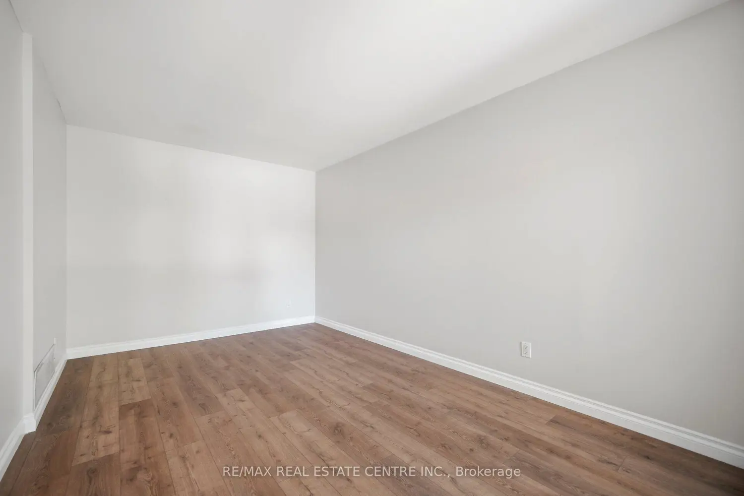 Additional image 2 of 3550 Copernicus Drive