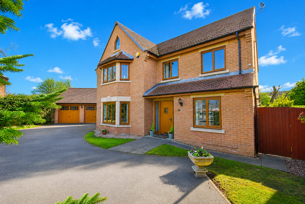 6 bed detached house for saleGrange Road, Doncaster DN4