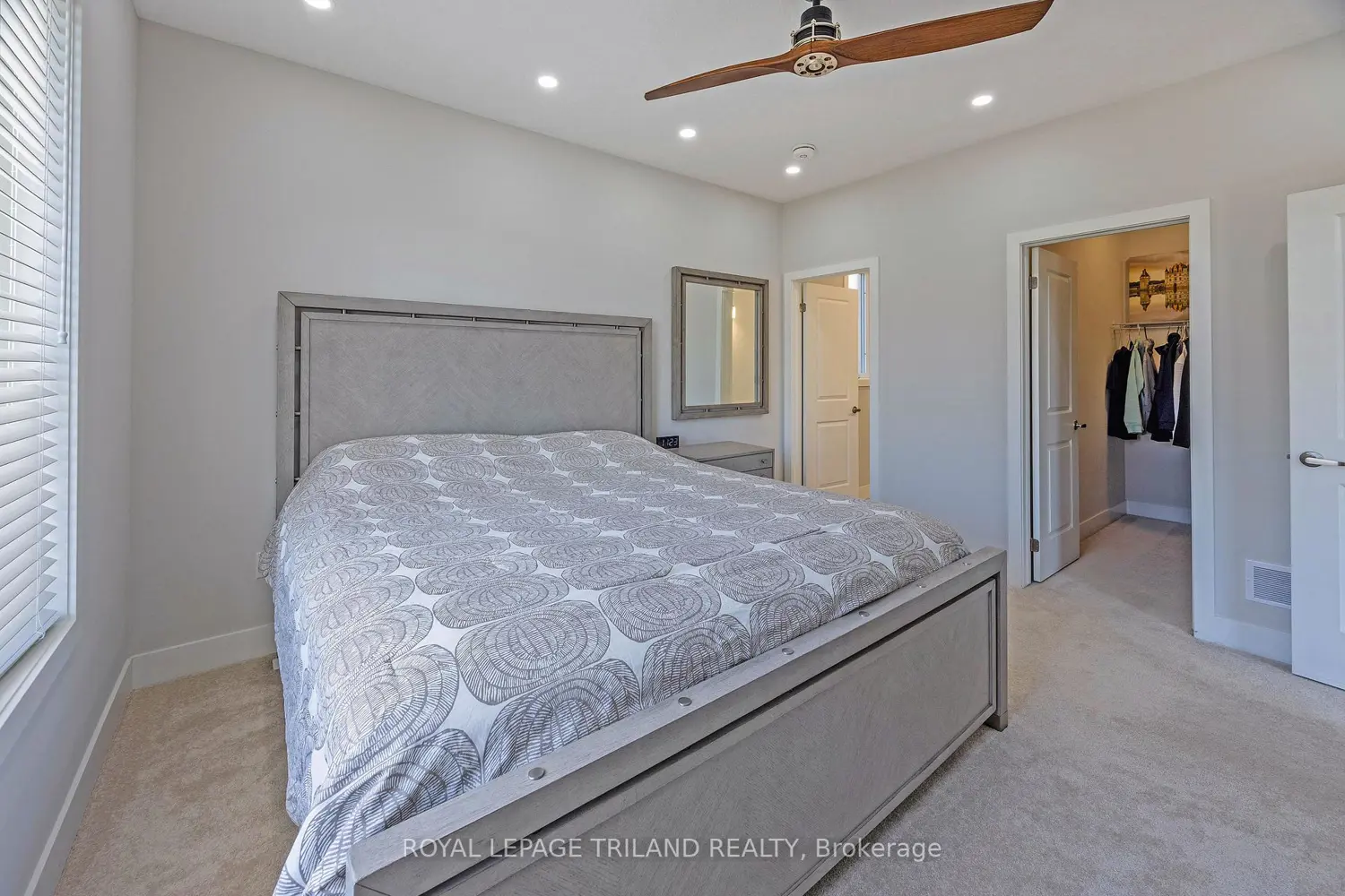 Additional image 3 of 2467 Irish Moss Road