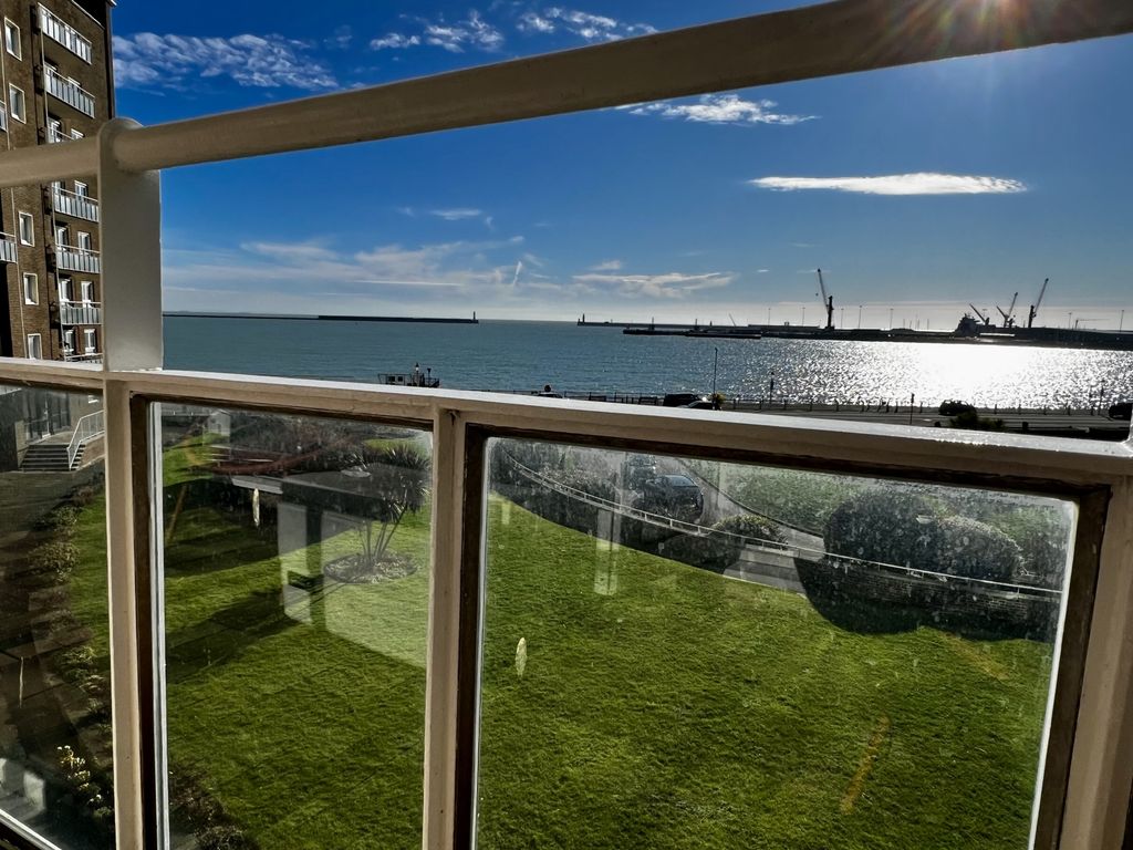 Additional image 13 of 3 bed flat for saleThe Gateway, Dover CT16