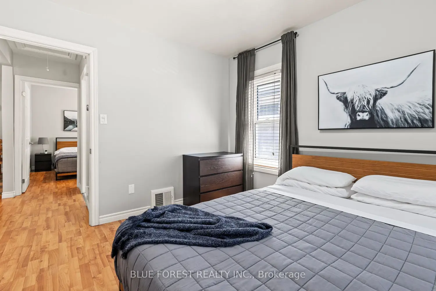 Additional image 12 of 808 Adelaide Street