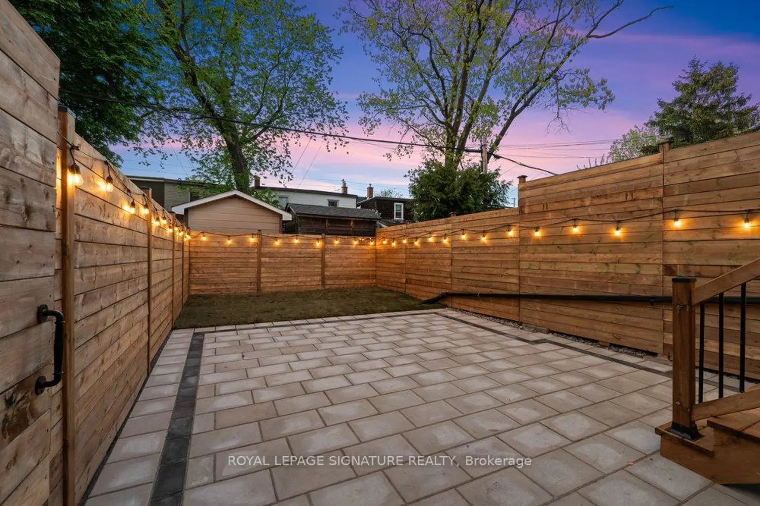 Additional image 18 of 228 Queensdale Avenue