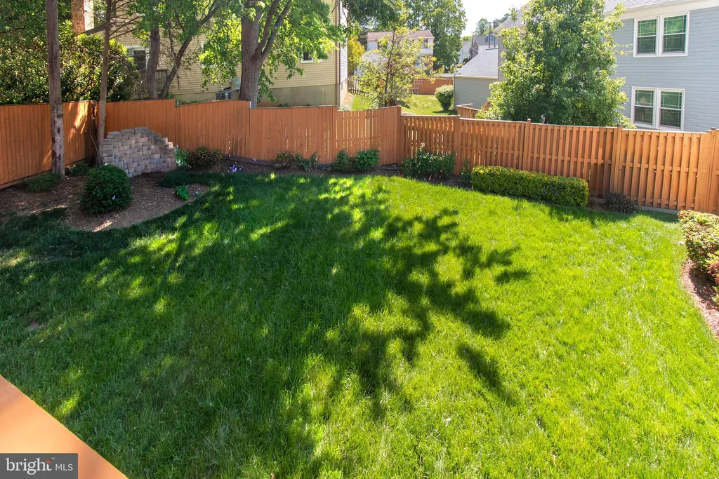 4013 Pickstone Drive, Fairfax, VA 22032