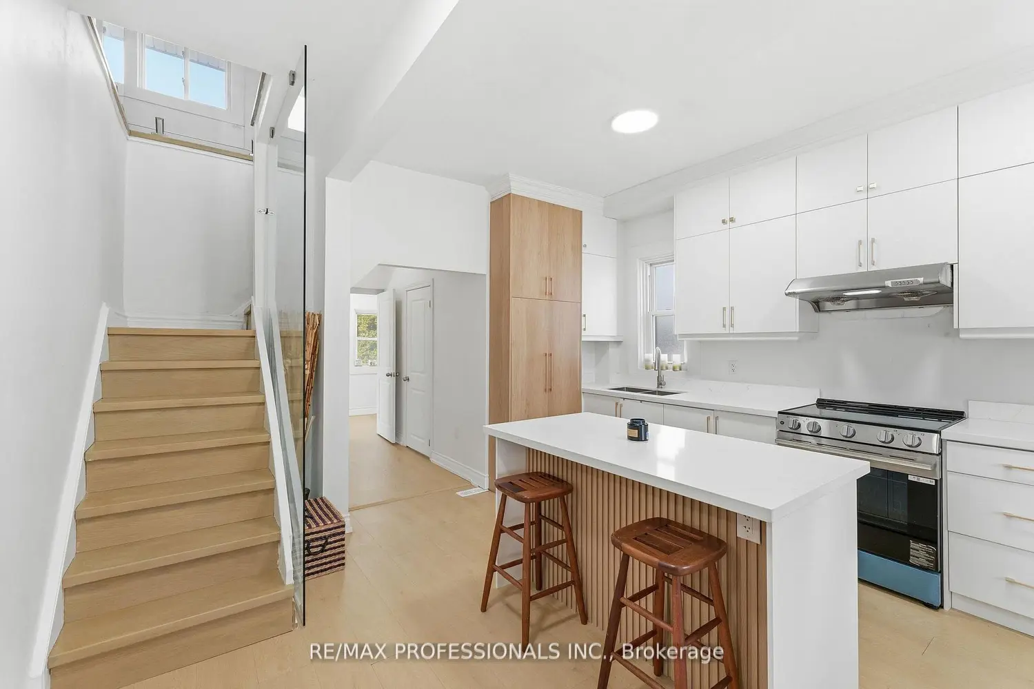14 Kidd Avenue photo 4