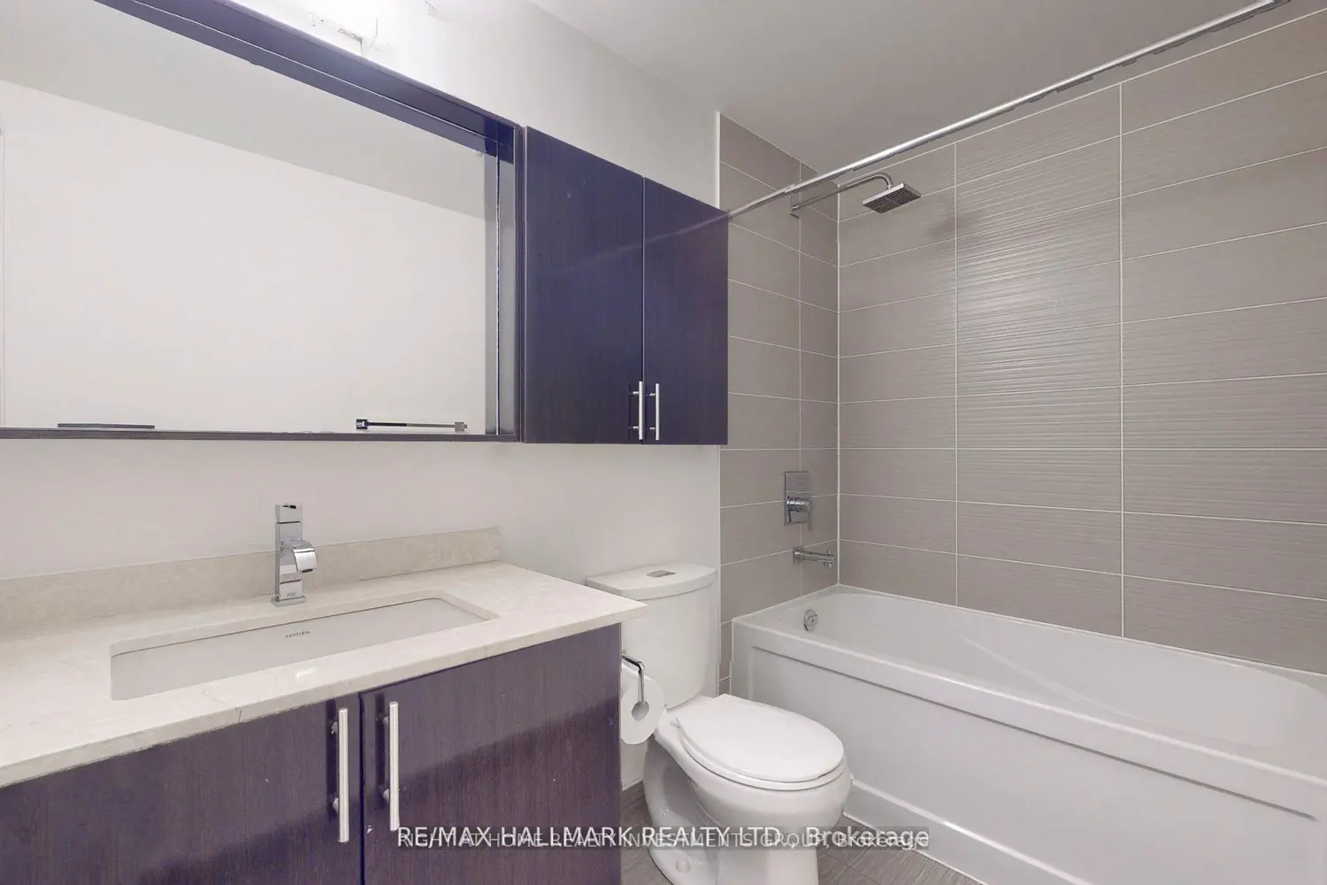 Additional image 6 of 7165 Yonge Street 833