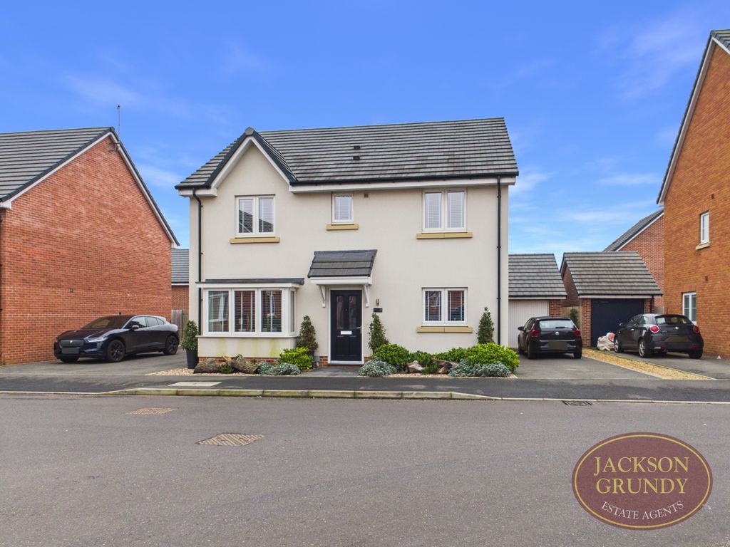 4 bed detached house for saleWalsingham Drive, Daventry NN11