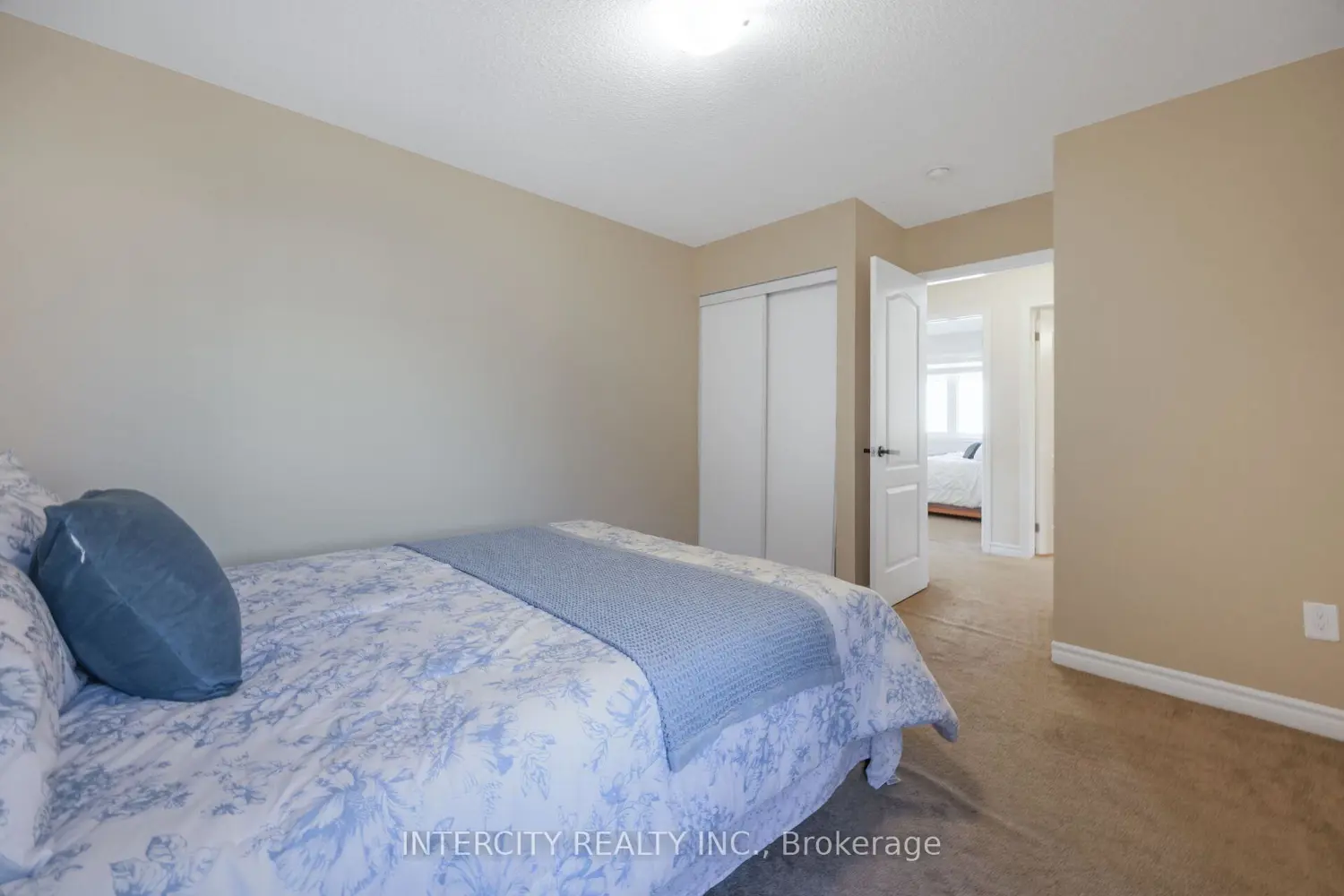 Additional image 18 of 19 Enford Crescent