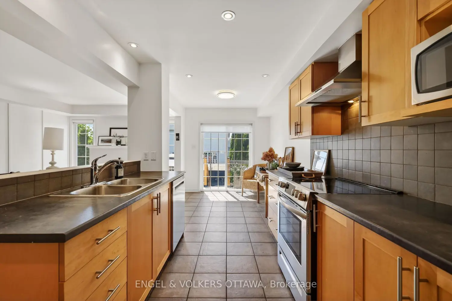 Additional image 3 of 103 Goldwood Private