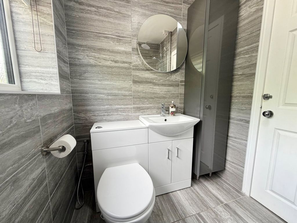 Additional image 26 of 5 bed detached house for saleOakham Road, Oakham, Dudley DY2