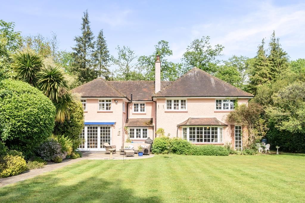 5 bed detached house for saleBakeham Lane TW20
