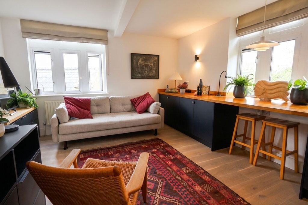 1 bed flat for saleTower Road, Ely CB7 photo 4