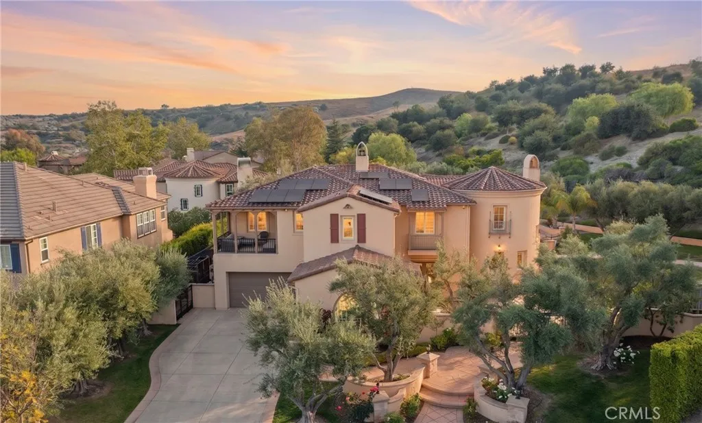 26962 Alsace Dr, Calabasas, CA 91302 photo 4