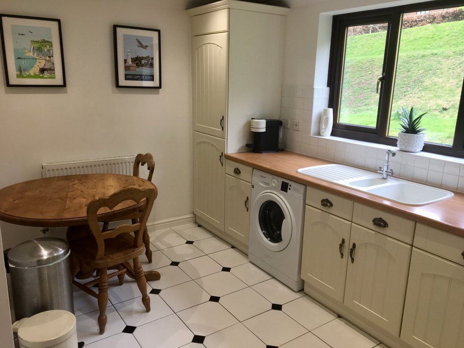 Additional image 4 of 2 bed flat for saleSamphire Court, Dover CT16