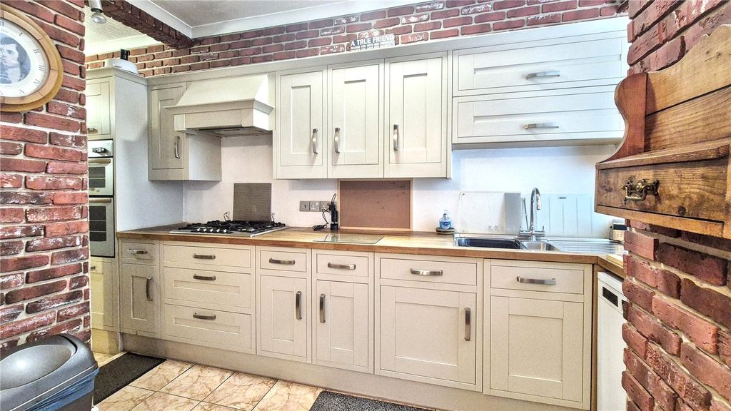 Additional image 10 of 4 bed terraced house for saleTerregles Street, Dumfries, Dumfries And Galloway DG2