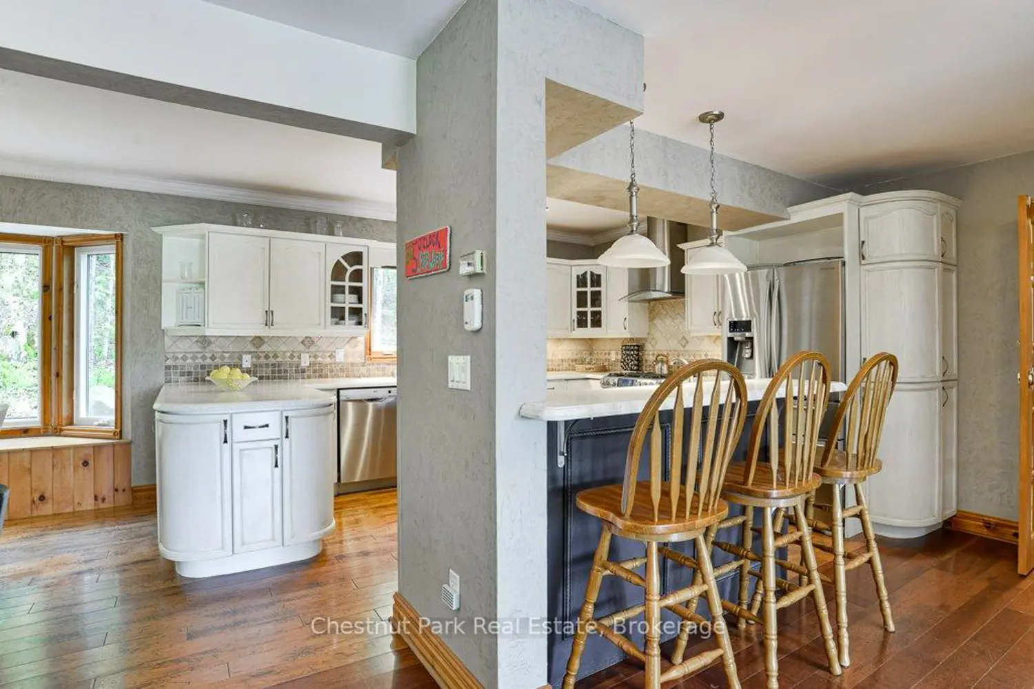 294 North Drive photo 4