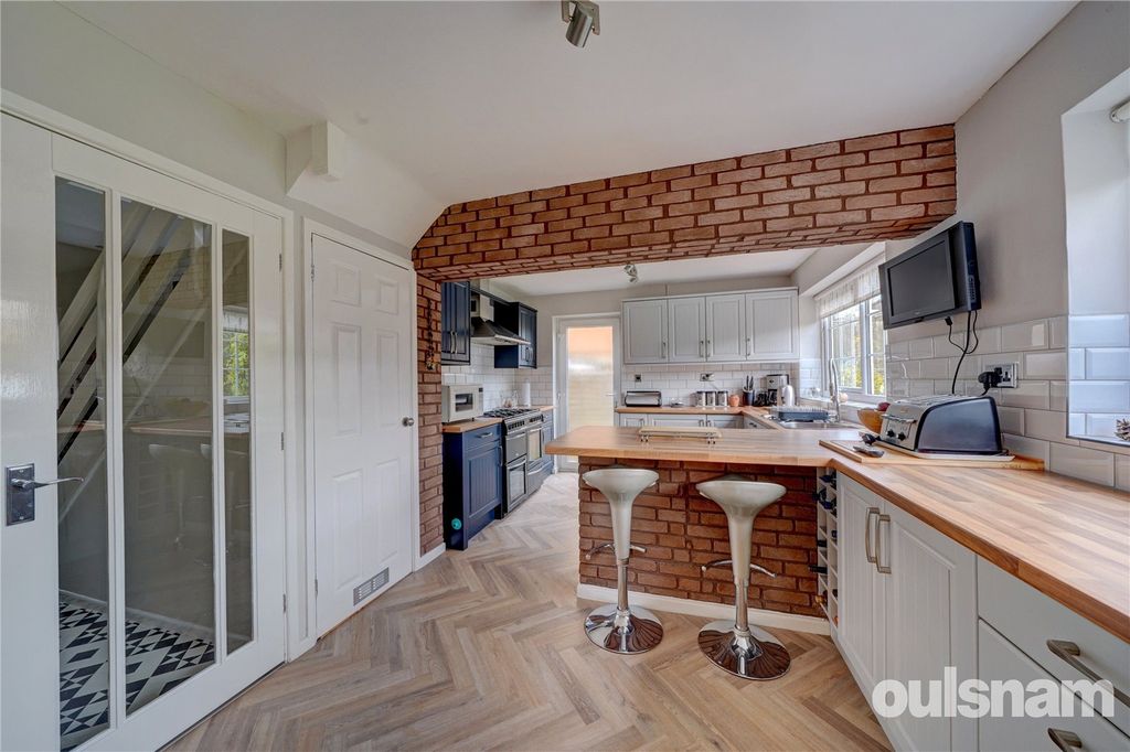 Additional image 12 of 3 bed semi-detached house for saleWest Park Drive, Droitwich, Worcestershire WR9